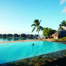 Sofitel Kia Ora Moorea Beach Resort pool