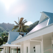 Niu Beach Hotel 