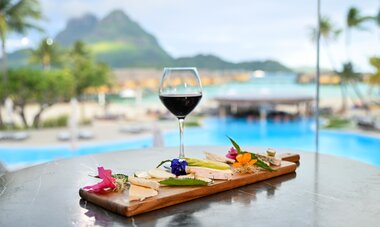 le borabora BAR