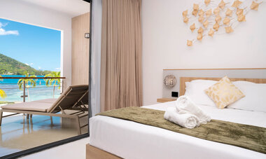 Spacifica Travel Cooks Bay Room and view