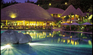 Le Tahiti by Pearl Resorts night pic