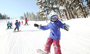 Ski-Snowboard-School-at-Sierra-at-Tahoe
