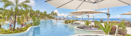 Hilton Tahiti Resort Hilton Tahiti Resort Pool and Poll bar