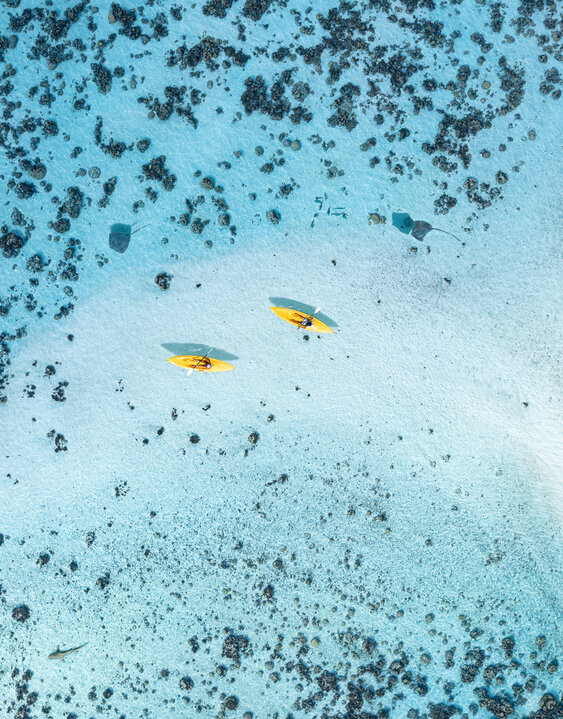Moorea lagoon kayaking